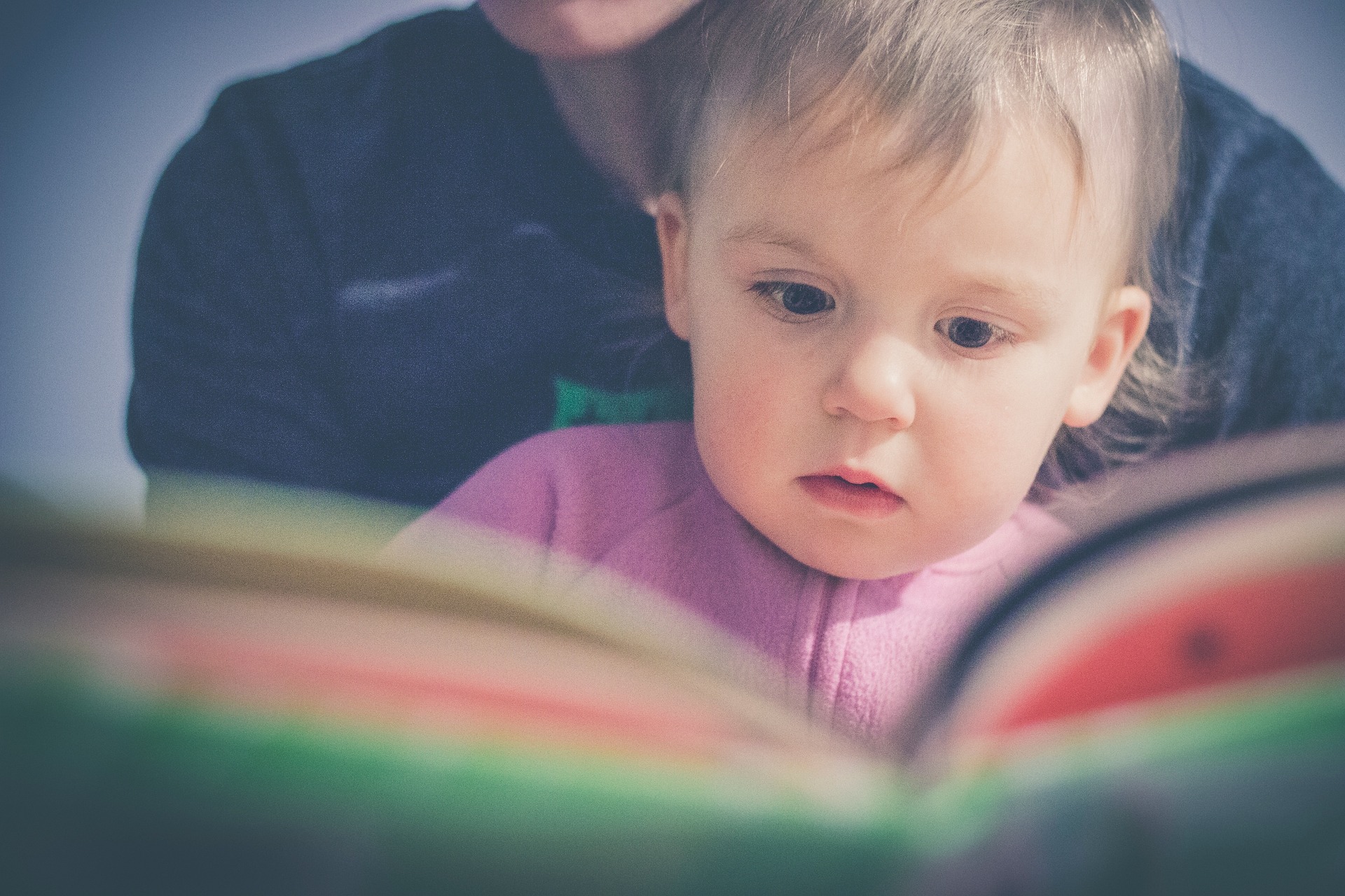 Kuidas pere saab toetada lapse lugemishuvi?